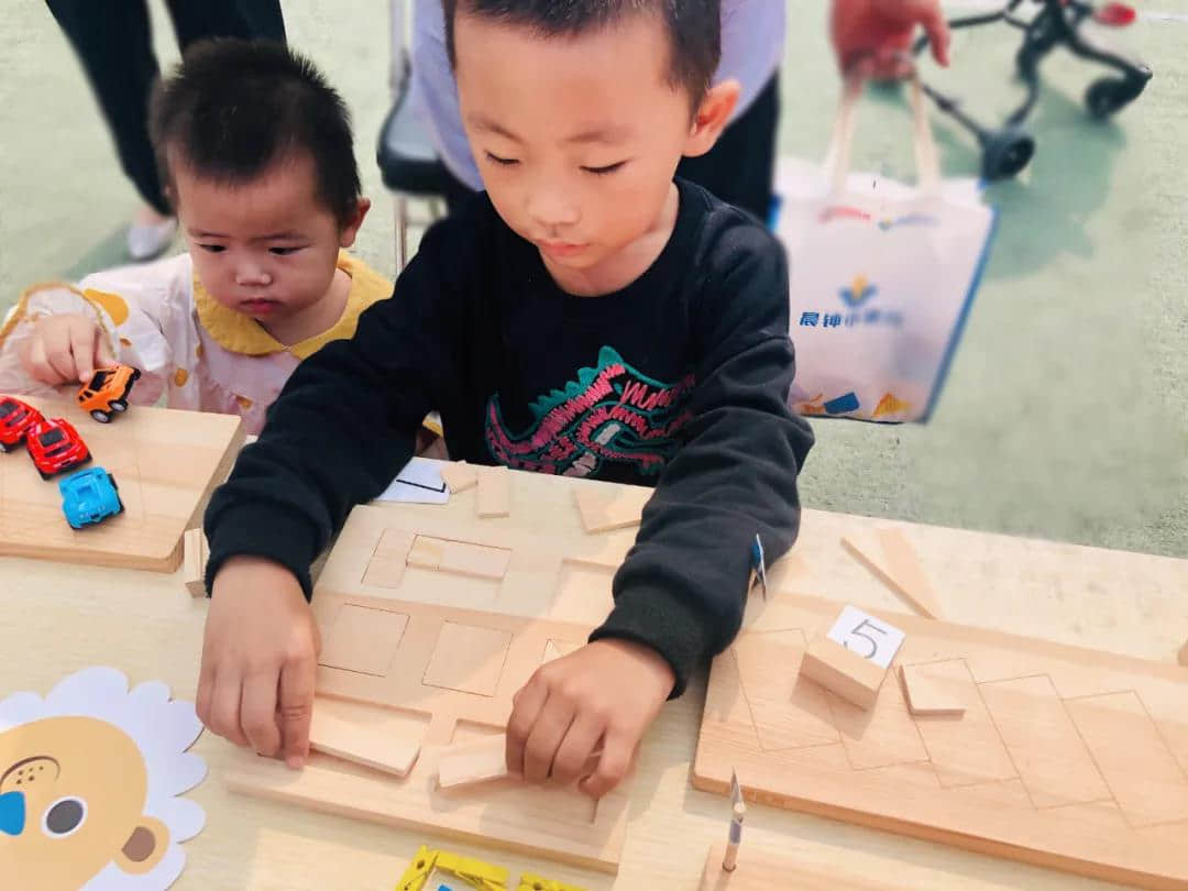 节后,孩子不肯上幼儿园怎么办?