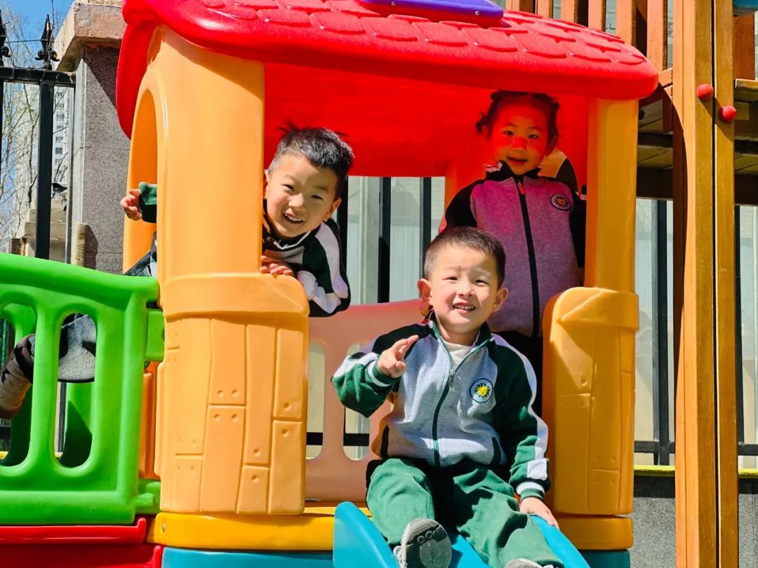 户外游戏｜ 幼儿园户外自主游戏活动的11条指导 · 配图