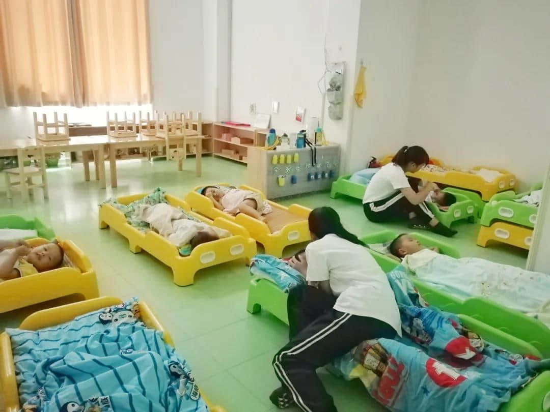 告别“哭潮”,暑假入园好处多!