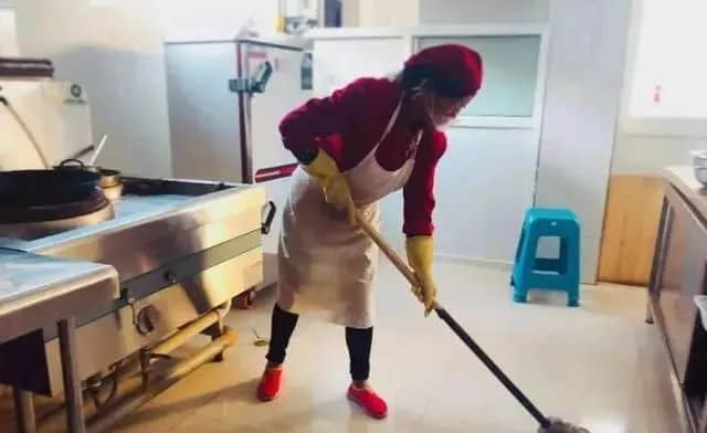 疾控中心：幼儿园开园前的清洁和消毒工作要做 · 配图