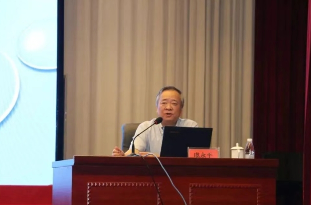 专家观点：虞永平 —— 什么是儿童观？ · 配图