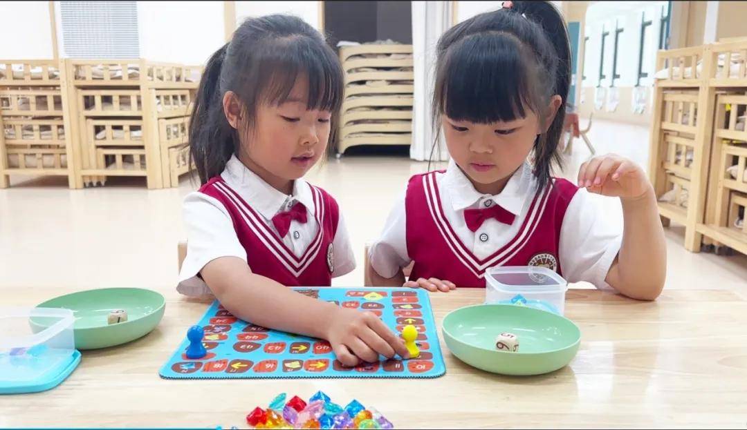 干货 | 你想要的幼儿园期末总结(小、中、大班 · 配图